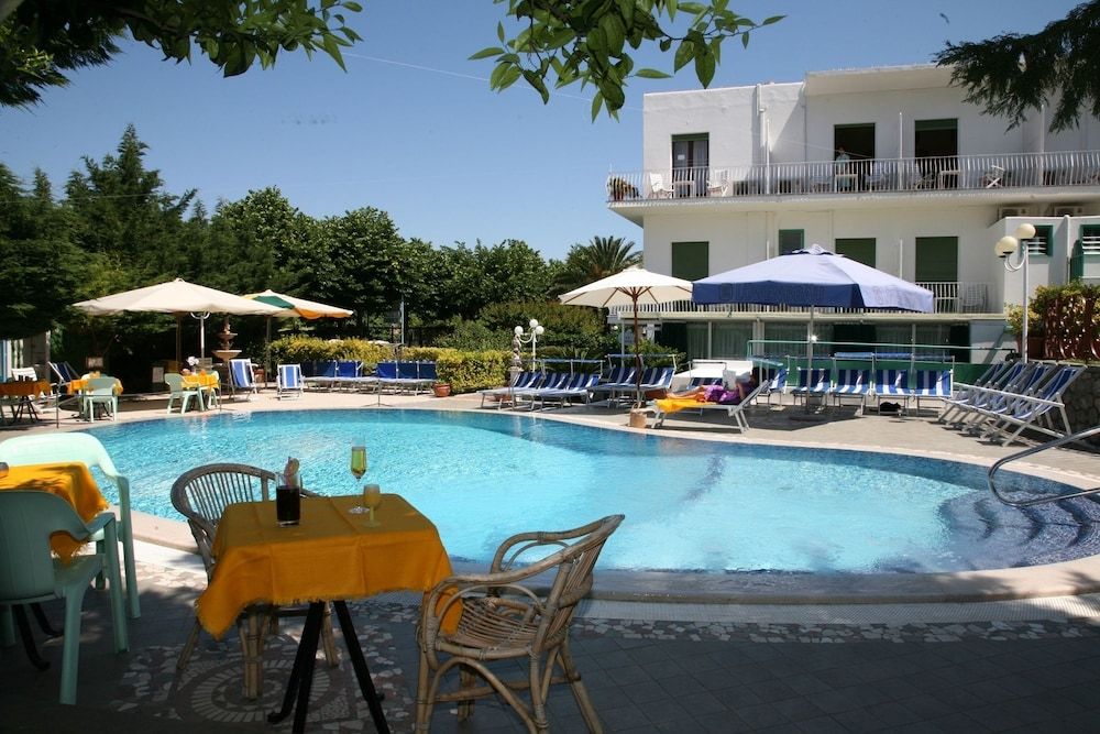 Hotel Carmencita 1