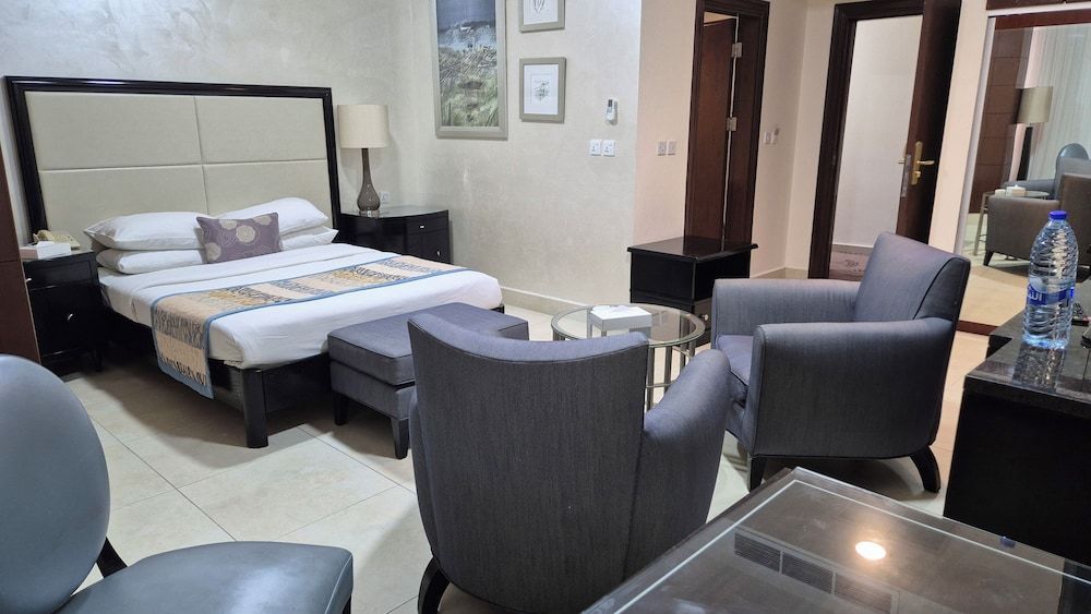 Le Vendome Hotel 2