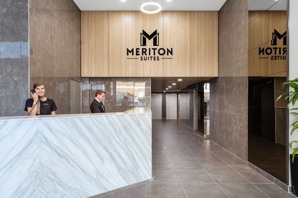Meriton Suites Waterloo 2