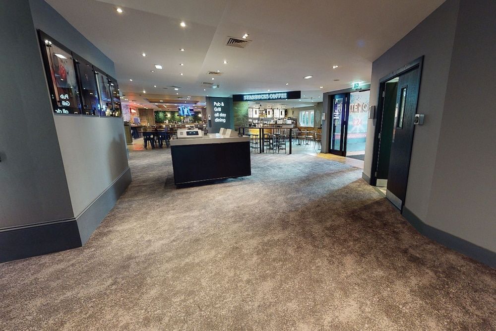 Village Hotel Manchester Bury 2