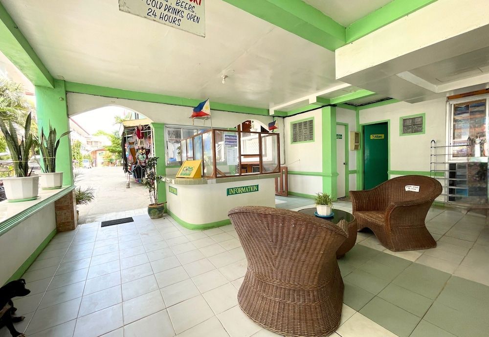 White Beach Resort Puerto Galera powered by Cocotel 2