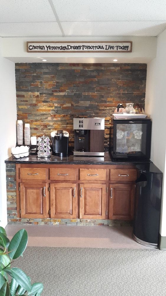 St Andrews Inn & Suites 2