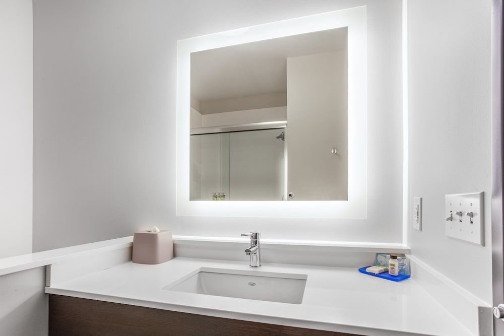 Holiday Inn Express & Suites OTTAWA by IHG 2