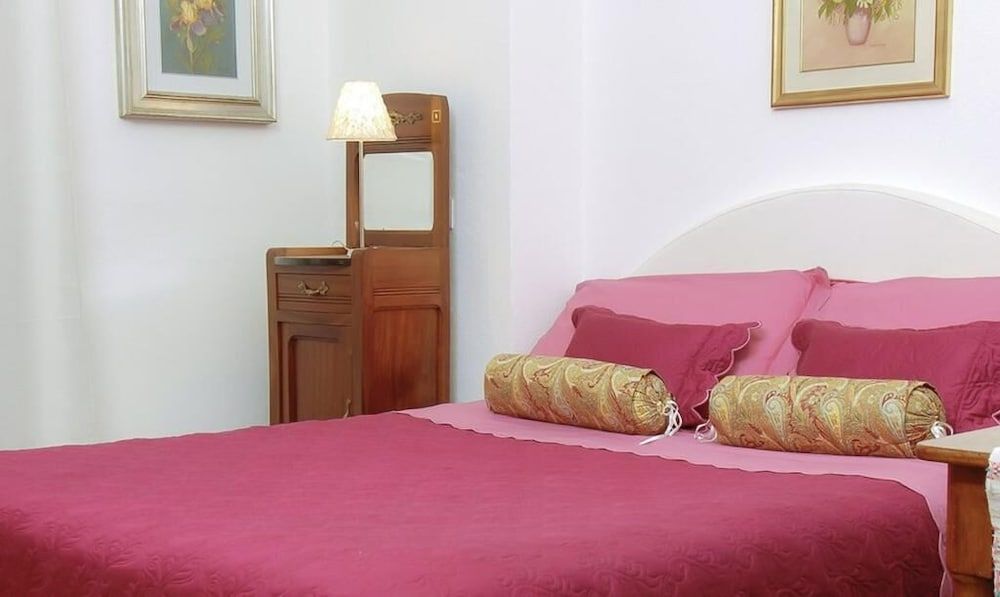 Hotel Su Barchile 2