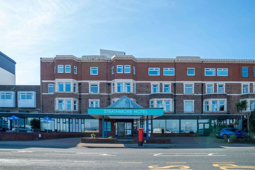 The Strathmore Hotel 1