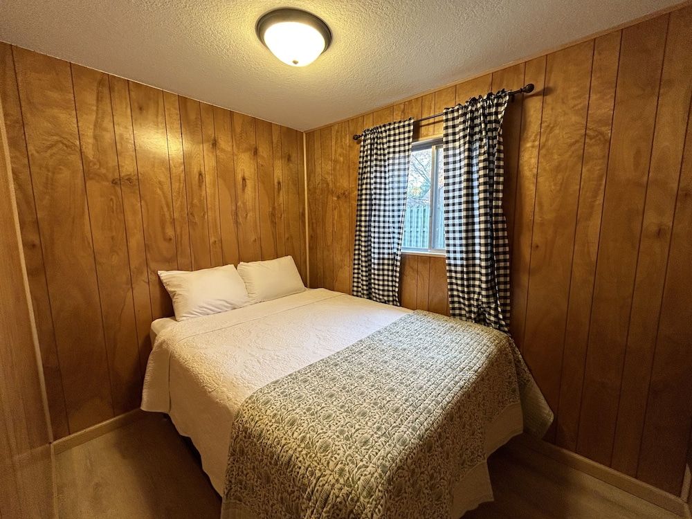 Hidden Haven Cottages 2