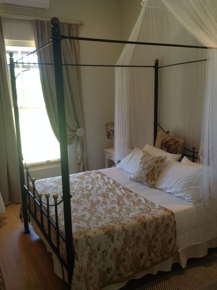 Hoopenburg Guesthouse 2