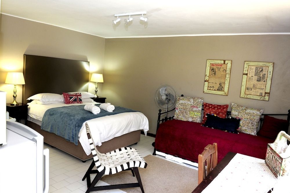 Oliveroom Self Catering and B&B 2