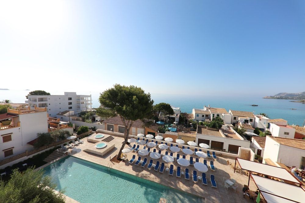 Hotel Clumba 1