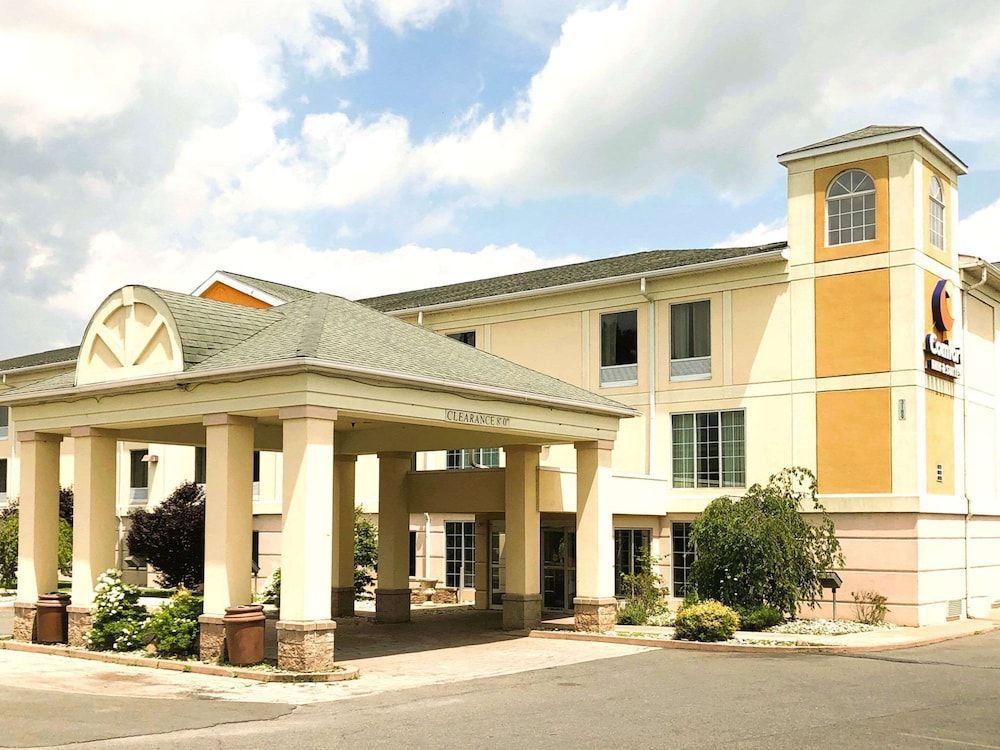 Comfort Inn & Suites Mount Pocono 1