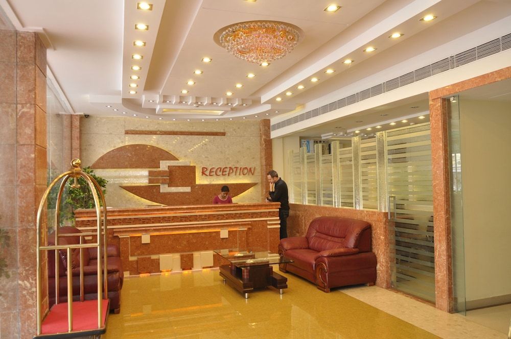 Taj Inn Hotel 2