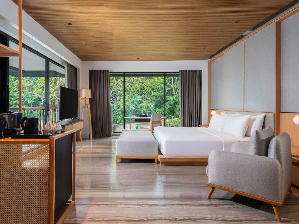 Mercure Cibadak Sukabumi Resort 2