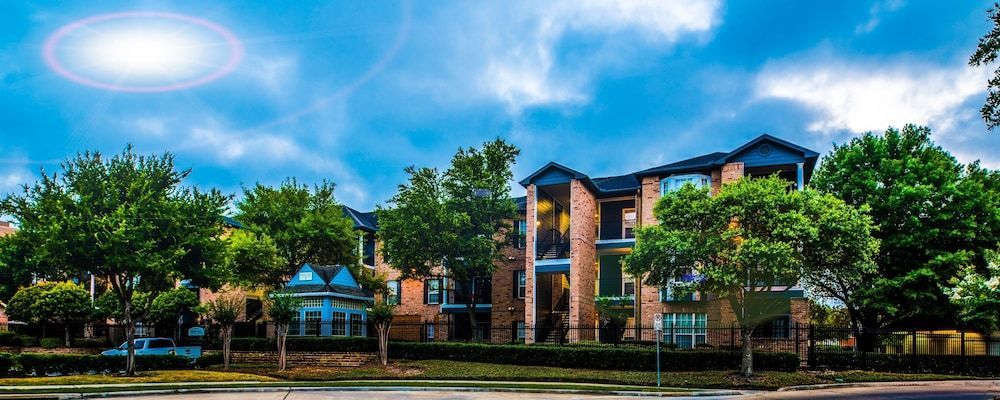 The Reside Fully Furnished Condos - Medical Stays Welcome 1