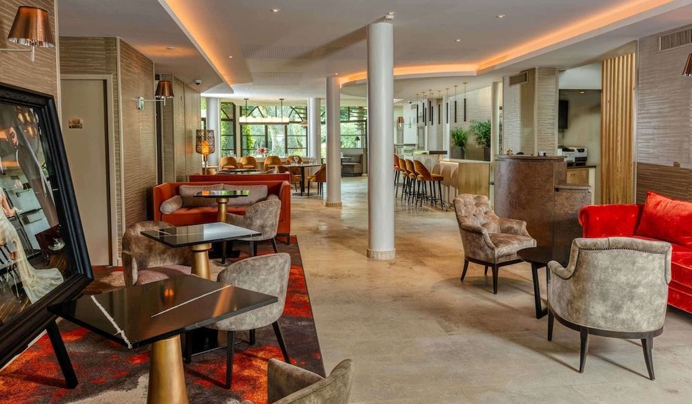 Best Western Plus Le Lavarin Avignon 2