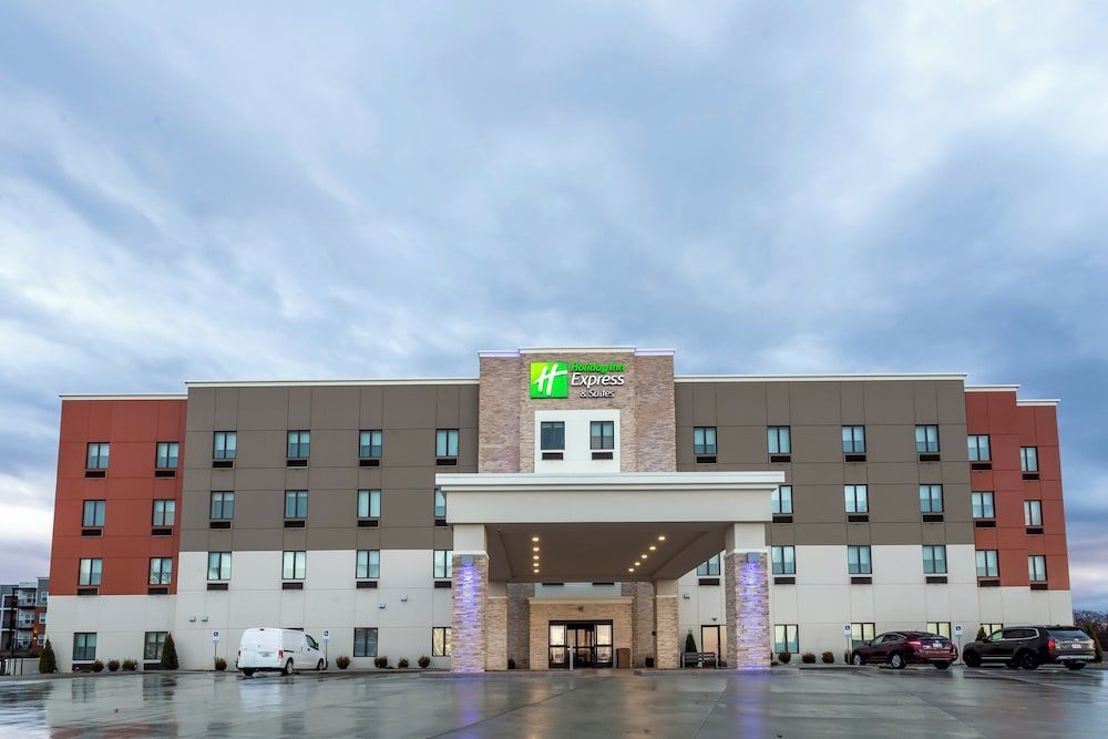 Holiday Inn Express & Suites COLUMBUS - WORTHINGTON by IHG 1