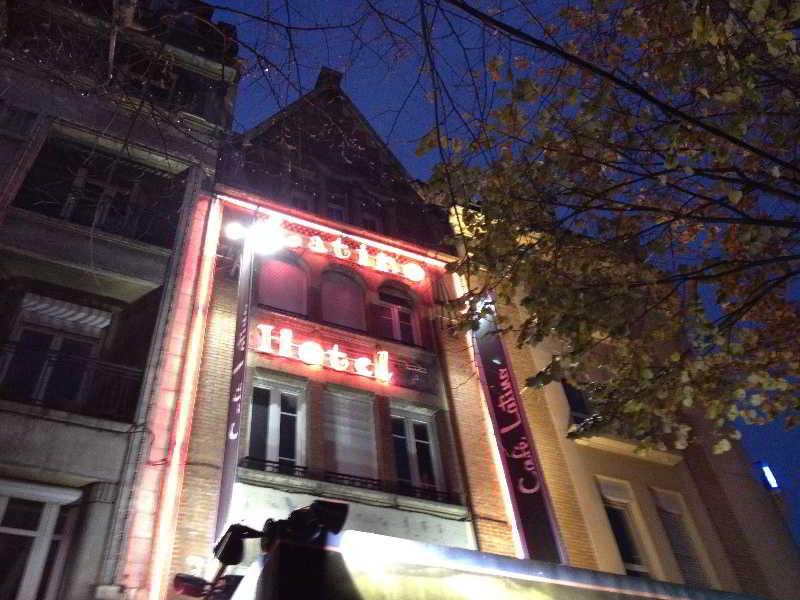 Hôtel Latino Reims Centre 1