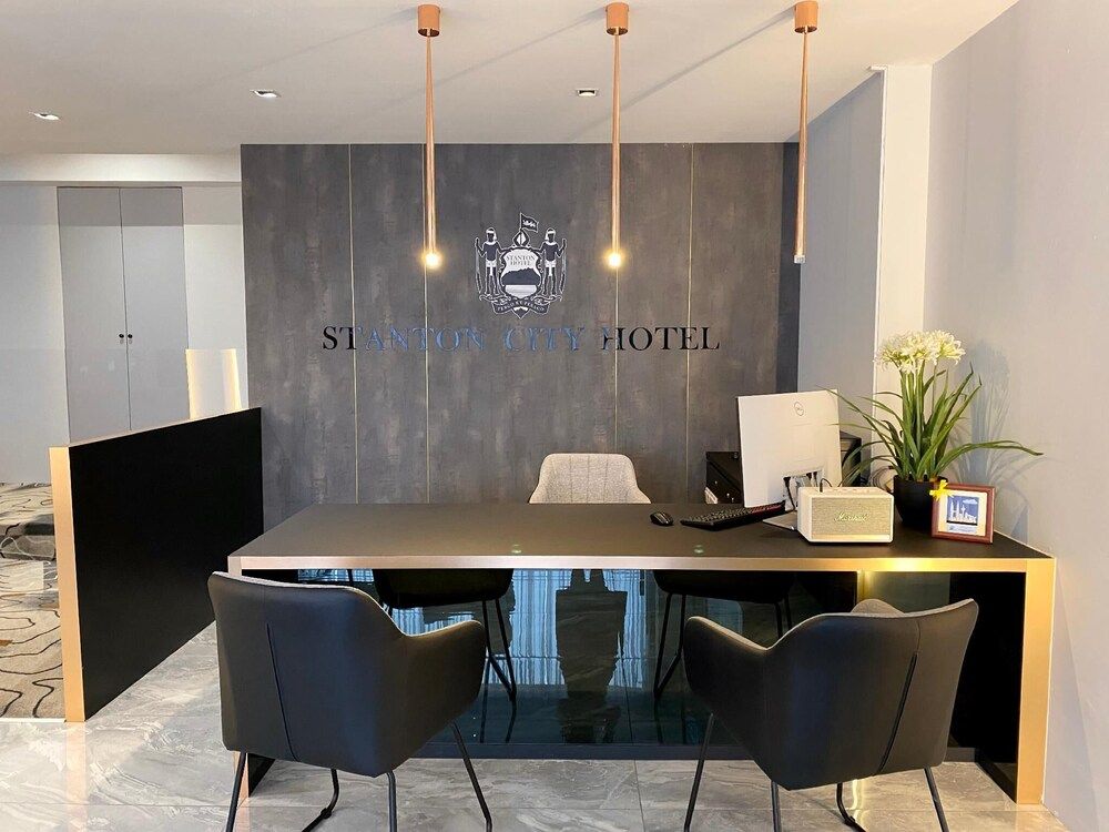 Stanton City Hotel 2