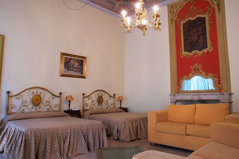 Hotel La Luna 1