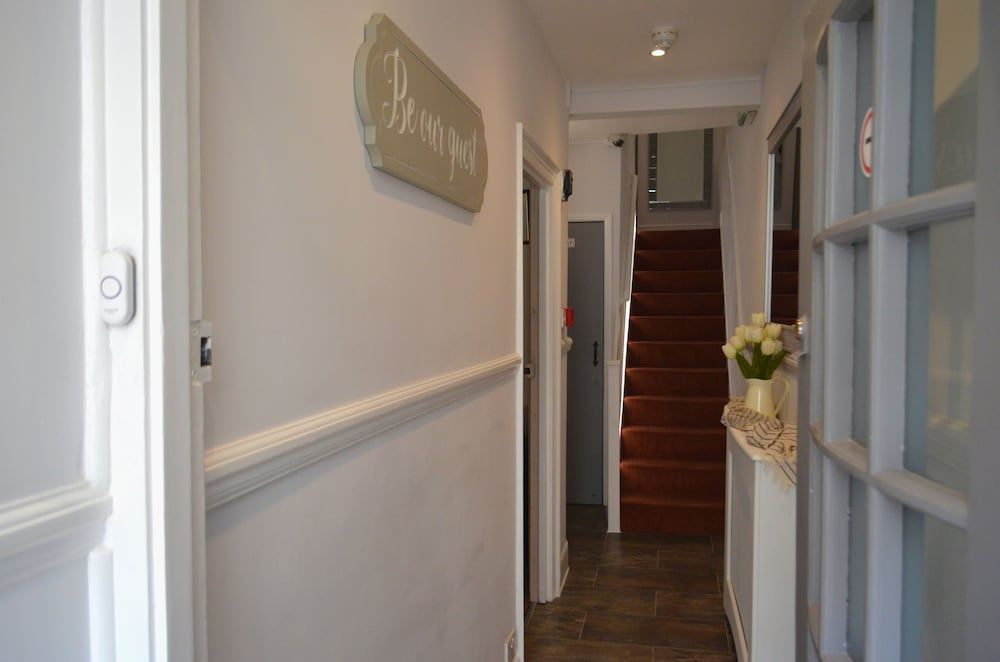 Relax Inn Guest House 2