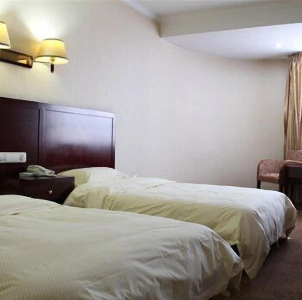 Super8 Hotel 2