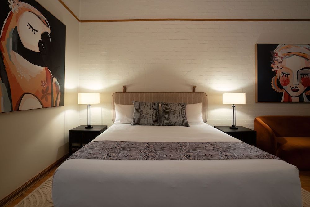 Hermitage Lodge 2