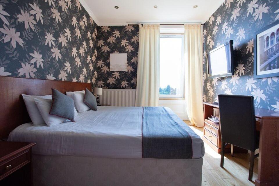 Beveridge Park Hotel 2
