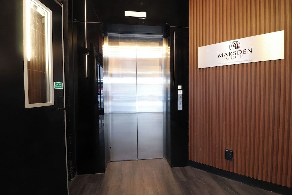 The Viv Hotel Wellington 2