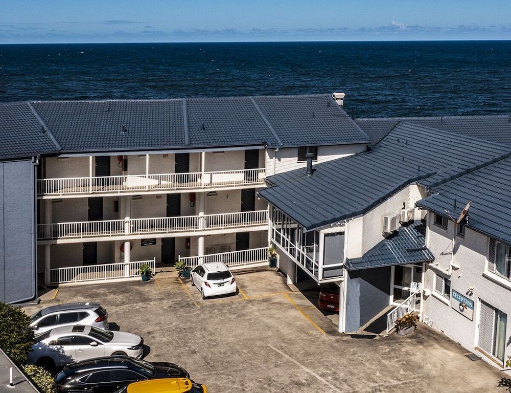 Ocean Front Motel 1