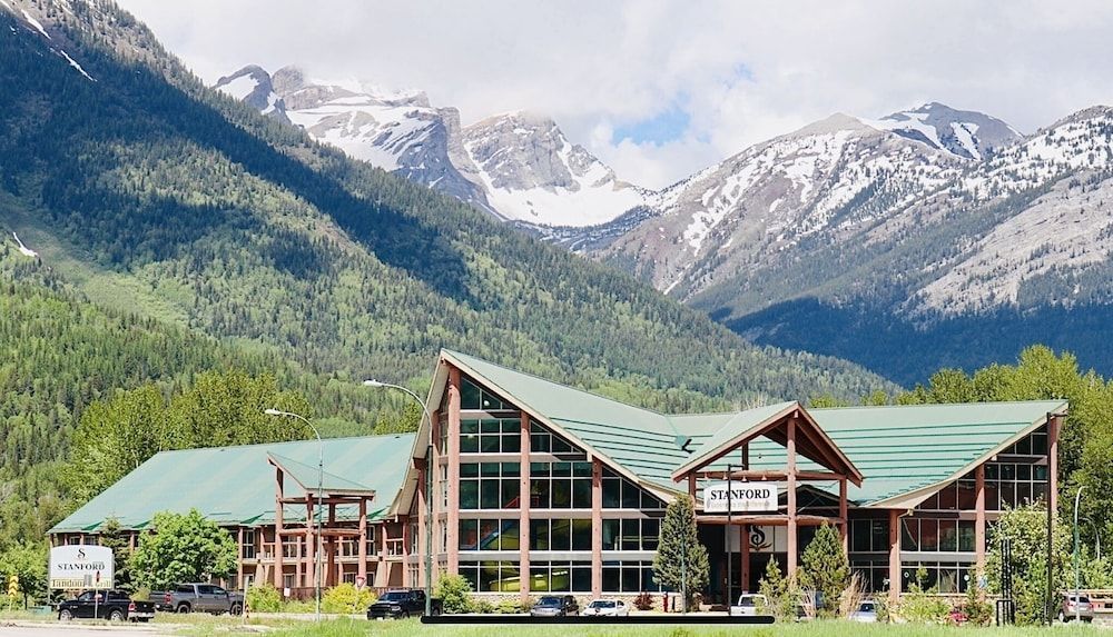 Fernie Stanford Resort 1