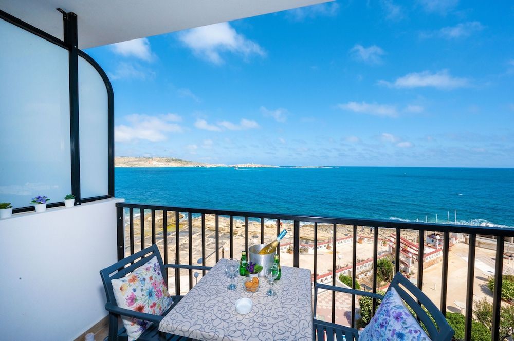 Islet Seafront 1 Bedroom Apartment 1