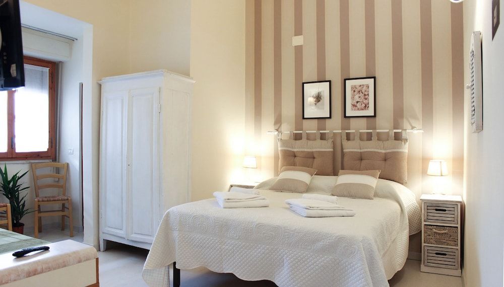 Locanda Giovanni Light 2