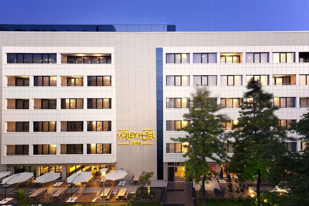 Volley Hotel İzmir 1
