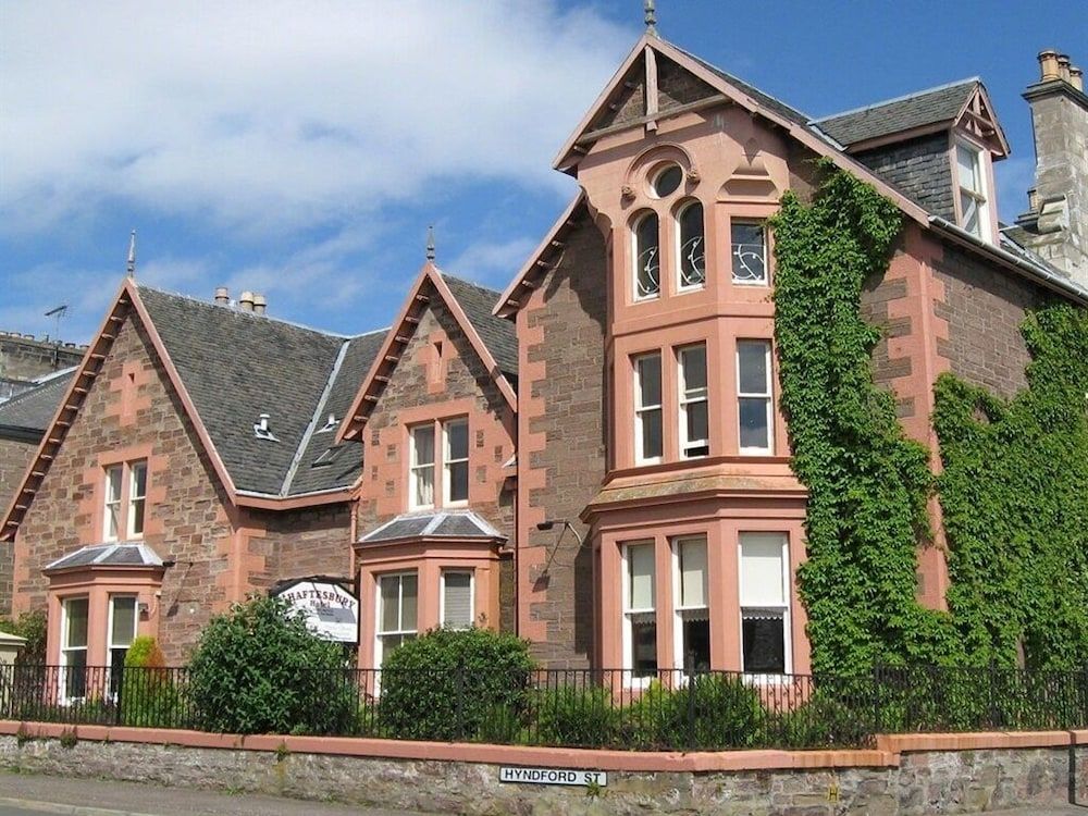 Shaftesbury Hotel Dundee 1