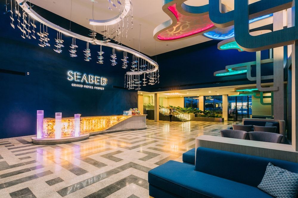Seabed Grand Hotel Phuket 2