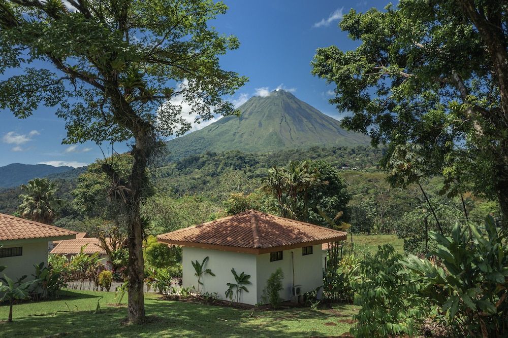 Miradas Arenal Hotel & Hotsprings 1