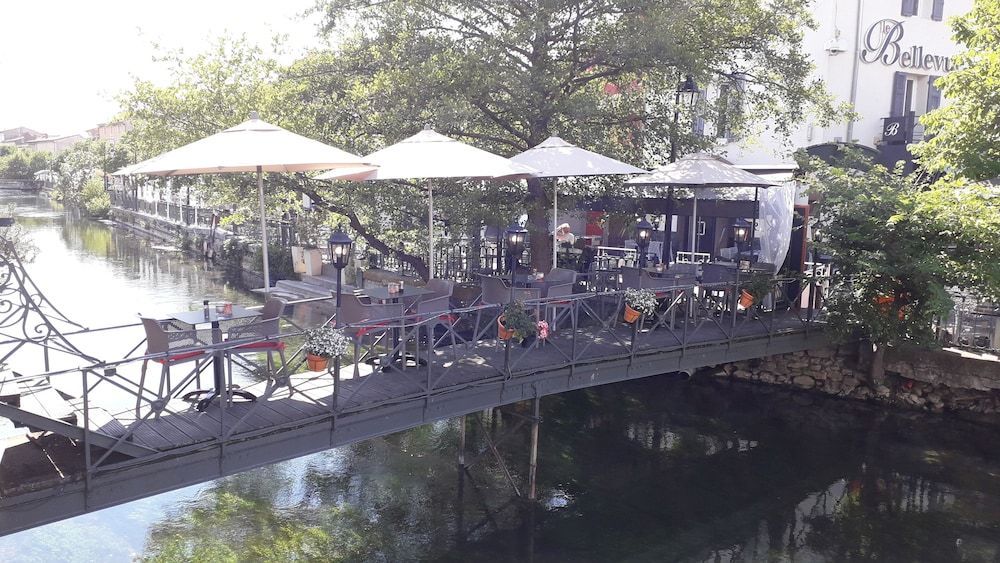 Le Bassin Hôtel Restaurant 1