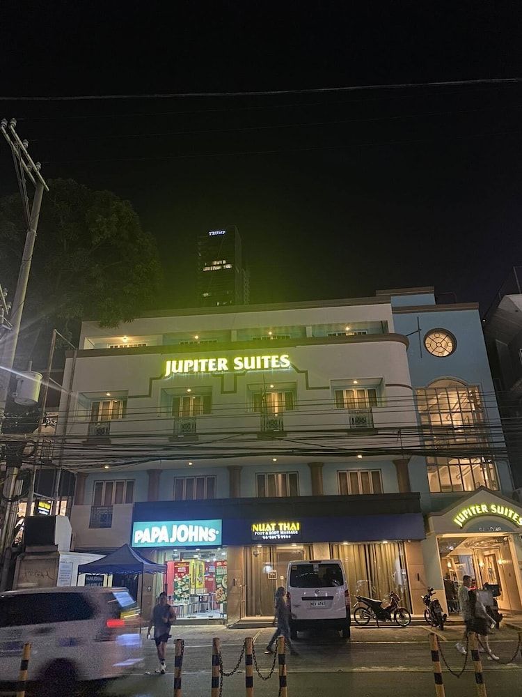 Jupiter Suites 2
