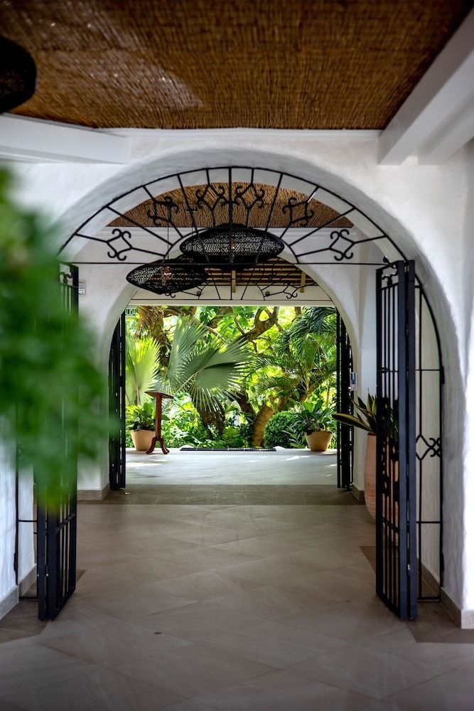 Hotel La Mariposa 2