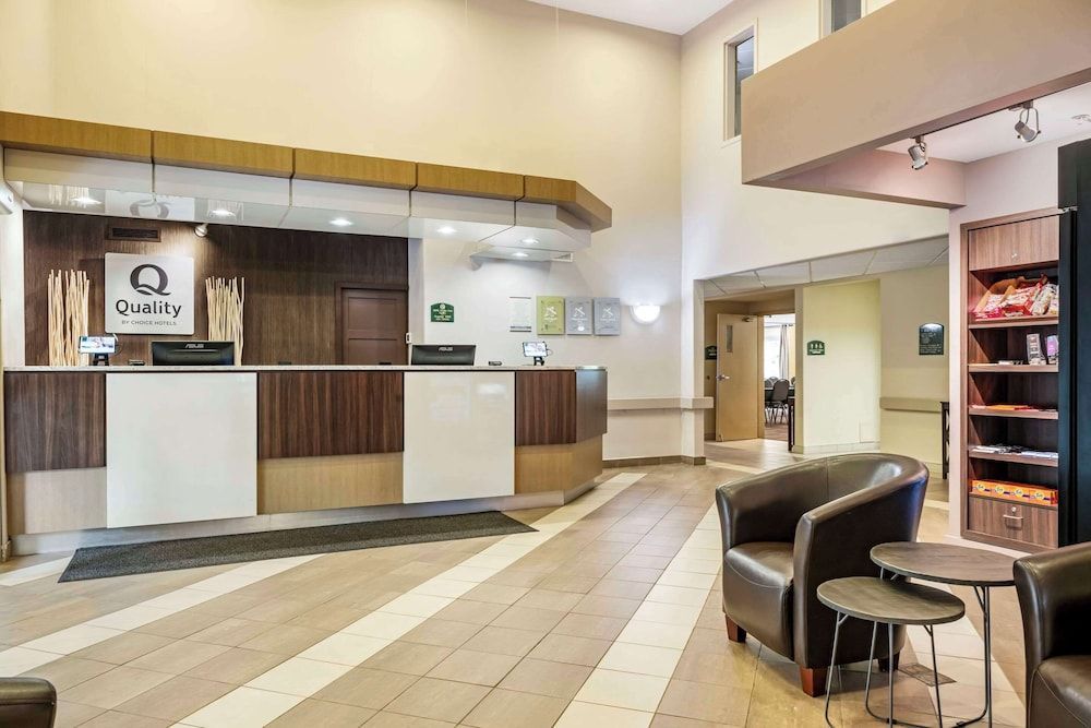 Quality Inn Airport 2