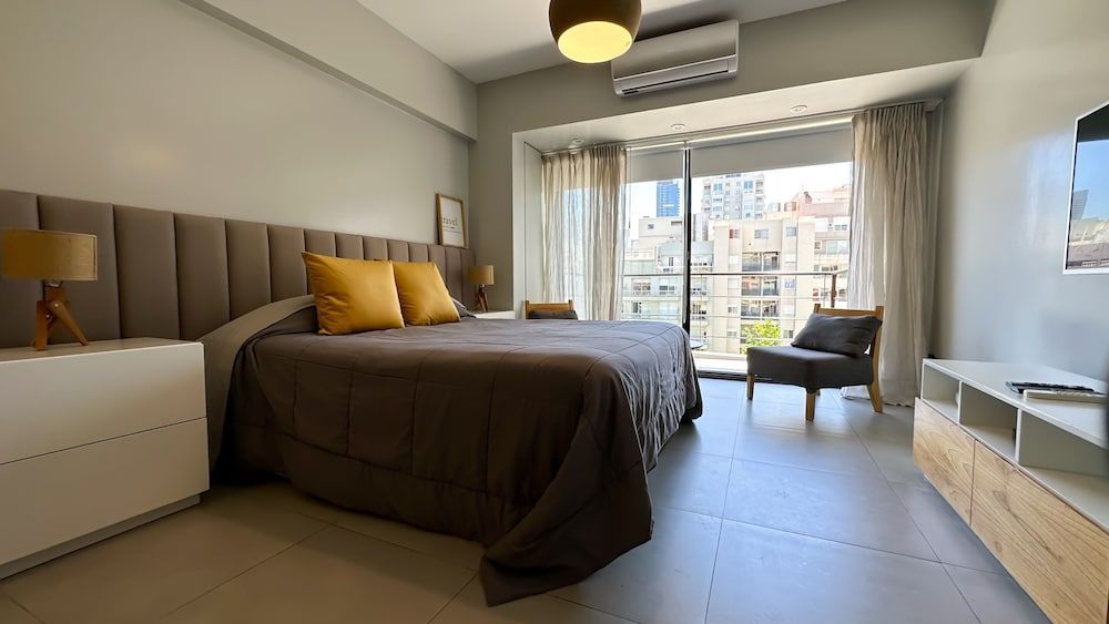 Soho Rentals 1