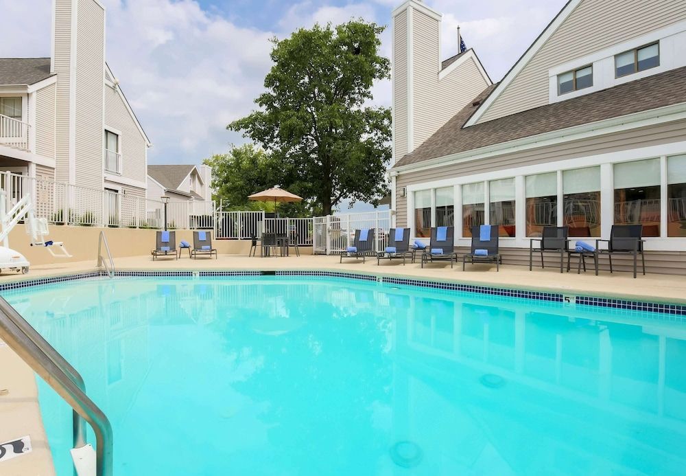 Sonesta ES Suites Cincinnati - Sharonville West 1