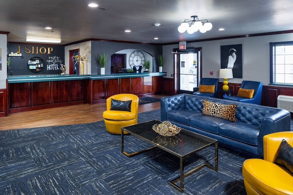 Hotel J Green Bay 2