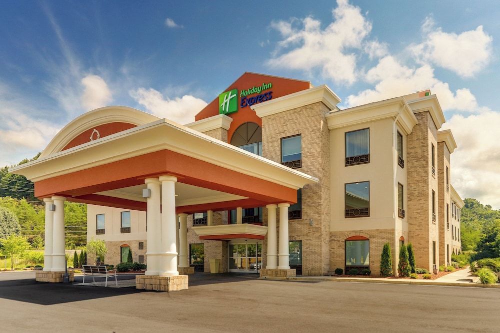 Holiday Inn Express & Suites CORBIN by IHG 1