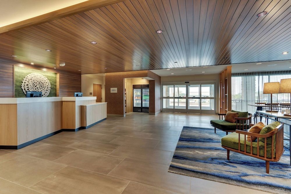 Fairfield Inn & Suites Warsaw 2