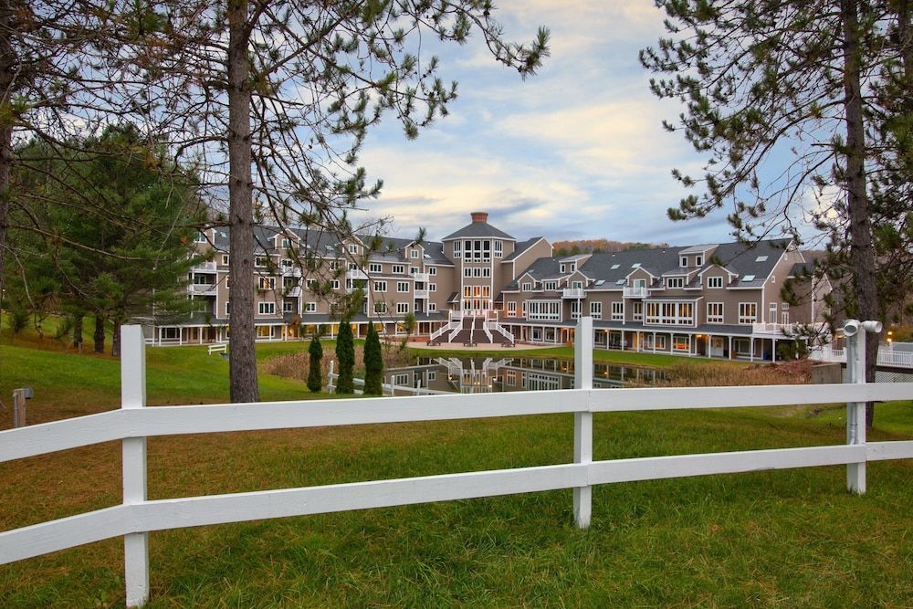 Holiday Inn Club Vacations MOUNT ASCUTNEY RESORT by IHG 2