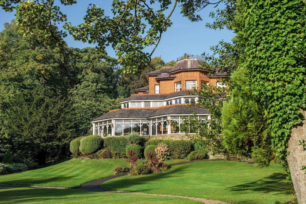 Macdonald Kilhey Court Hotel 1