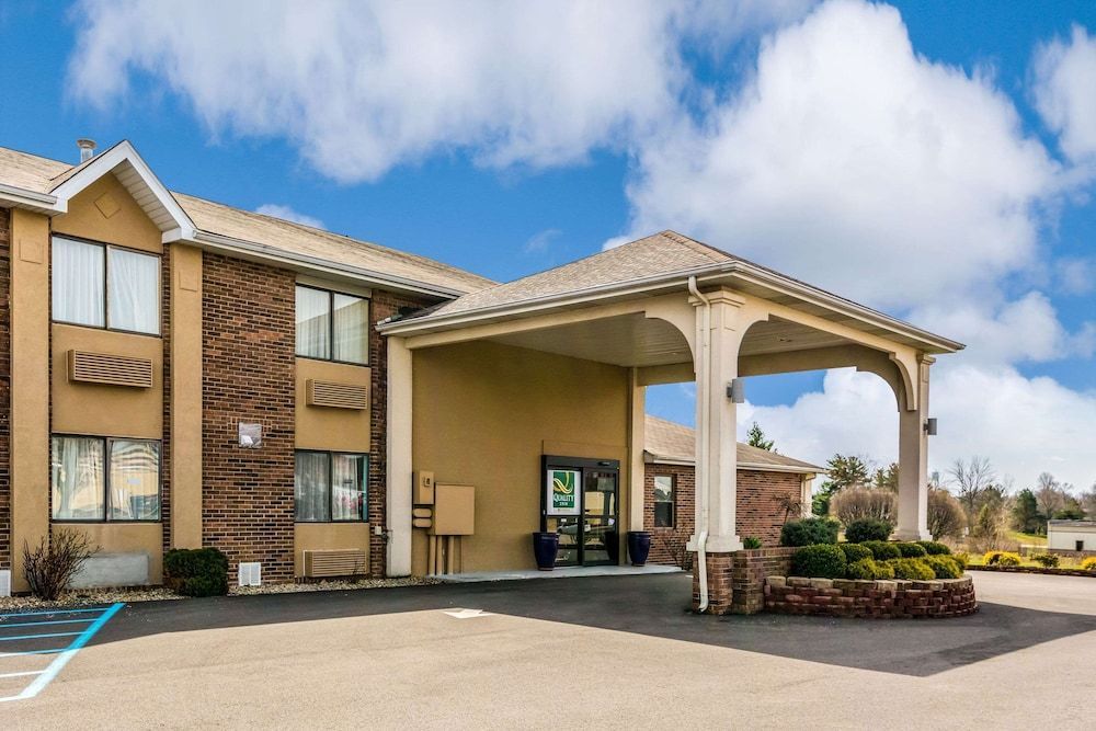 Quality Inn I-74 Batesville 1