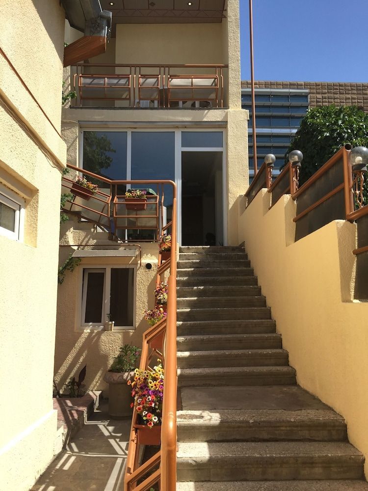 Tatev Apartments 2