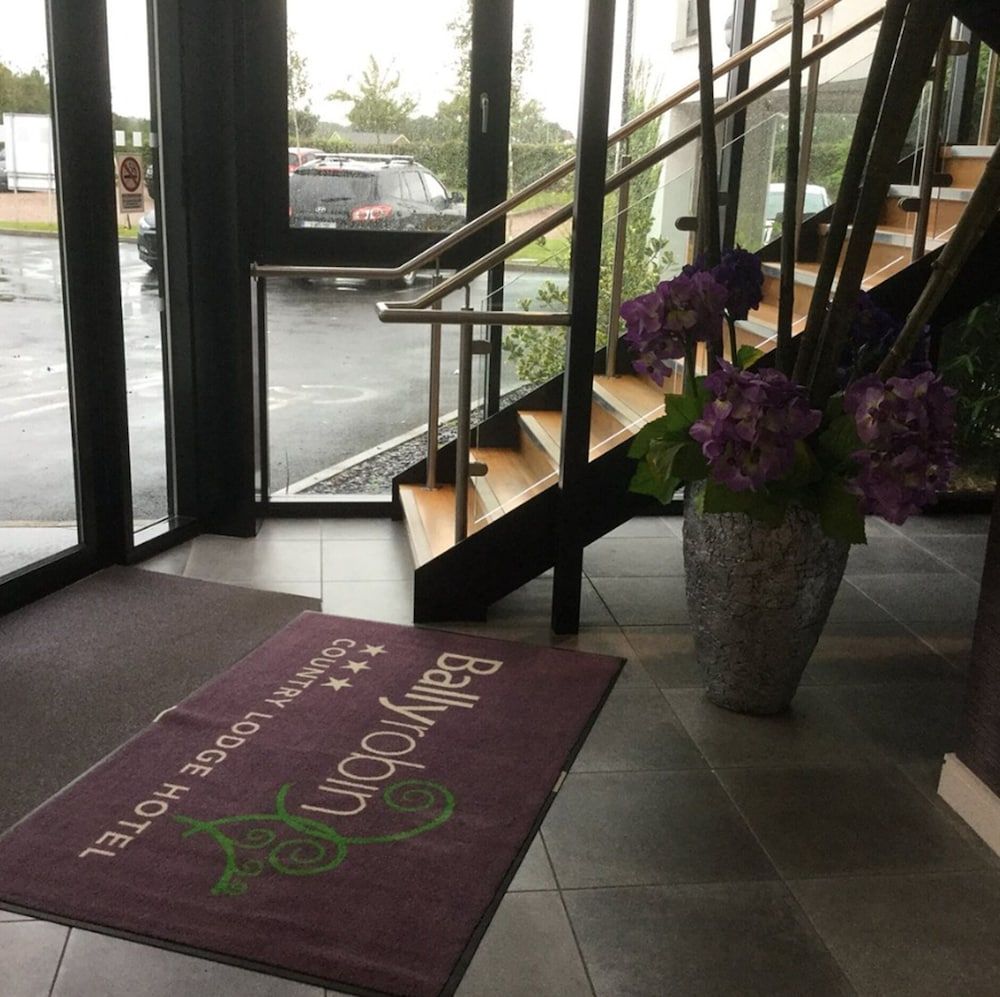Ballyrobin Hotel 2