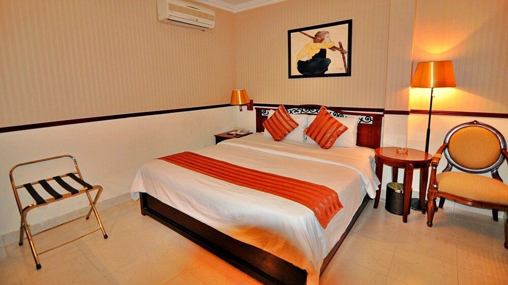 S79 Sunflower Hotel & Spa 2